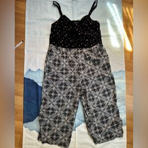 Torrid b&w bandana paisley print jumper, Size 1